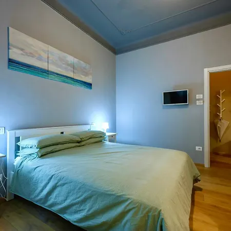 Casa Leo Apartment *